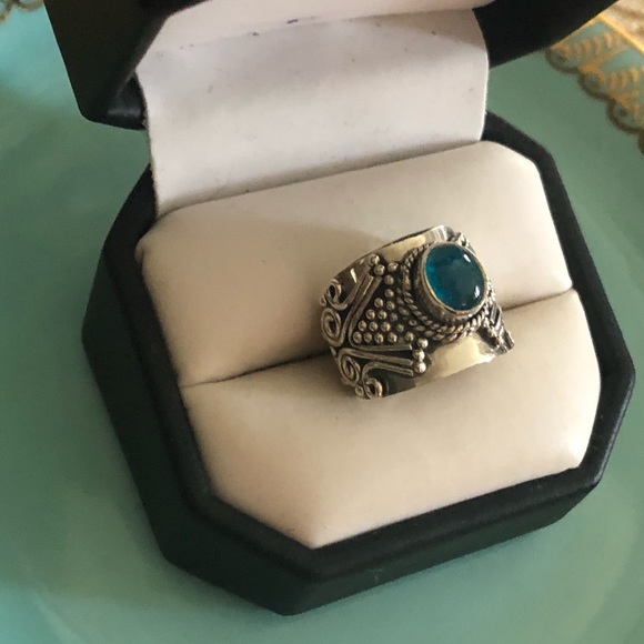 Teal Blue Labradorite Sterling Silver Ring - Picture 8 of 10